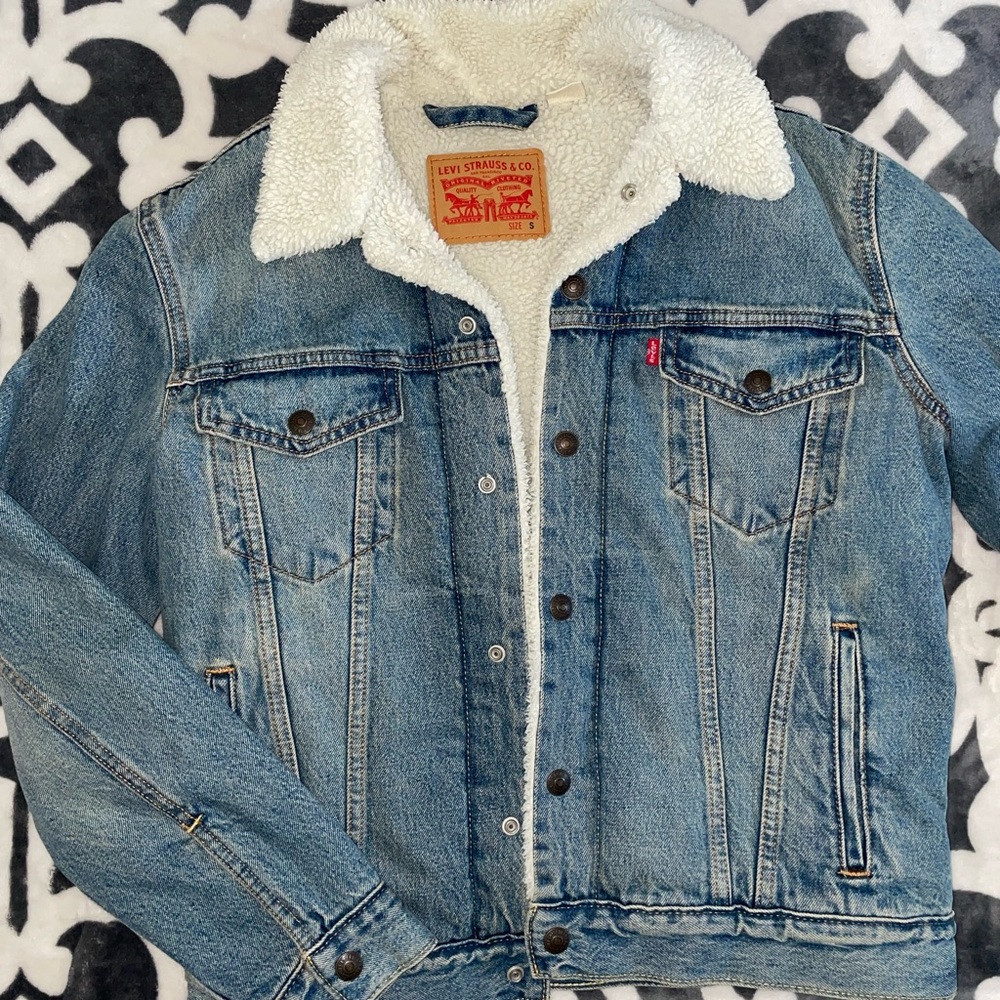 LEVIS SHERPA JACKET 🧥 🐑